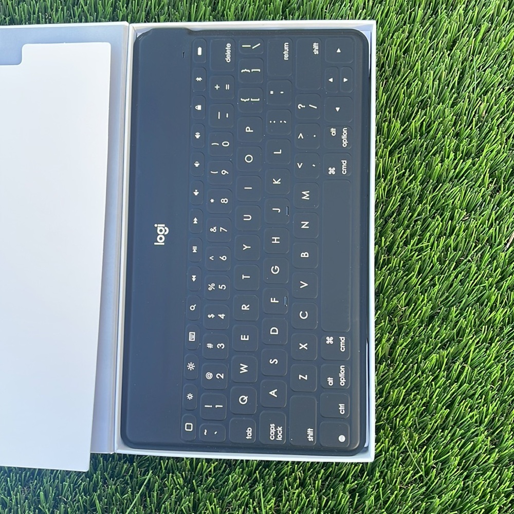 Logitech wireless Keyboard - Picture 3 of 5